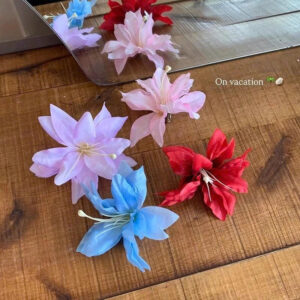 Kẹp tóc hoa Lily 002